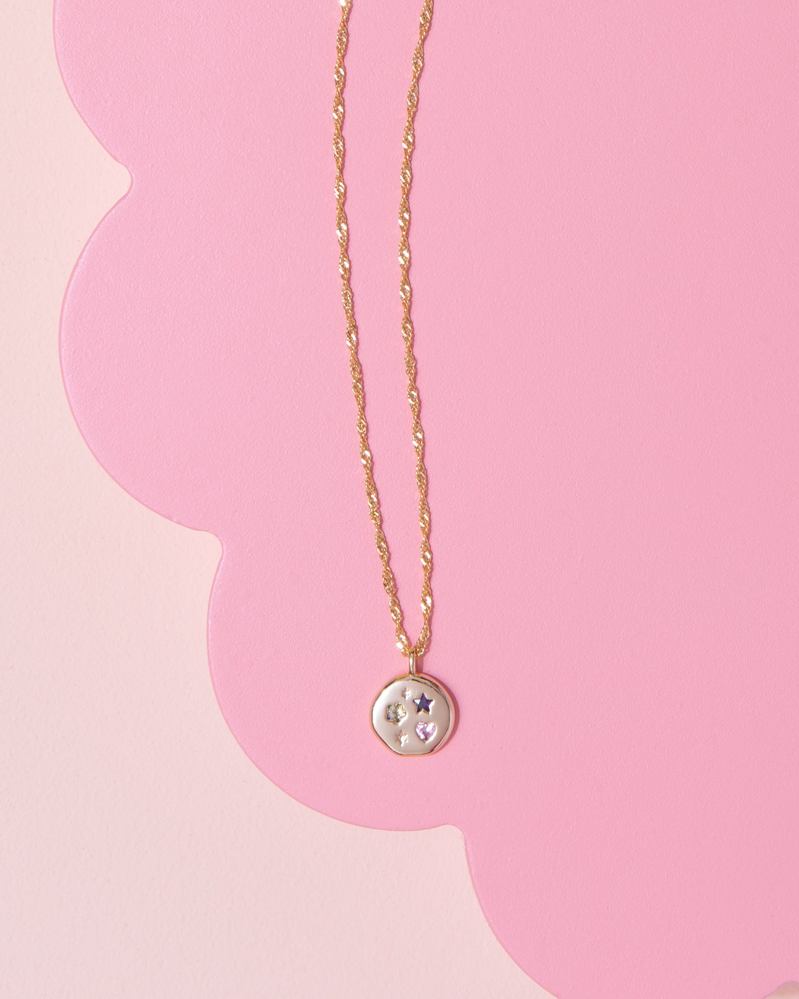 Junk jewels gold circle necklace with colourful jewels