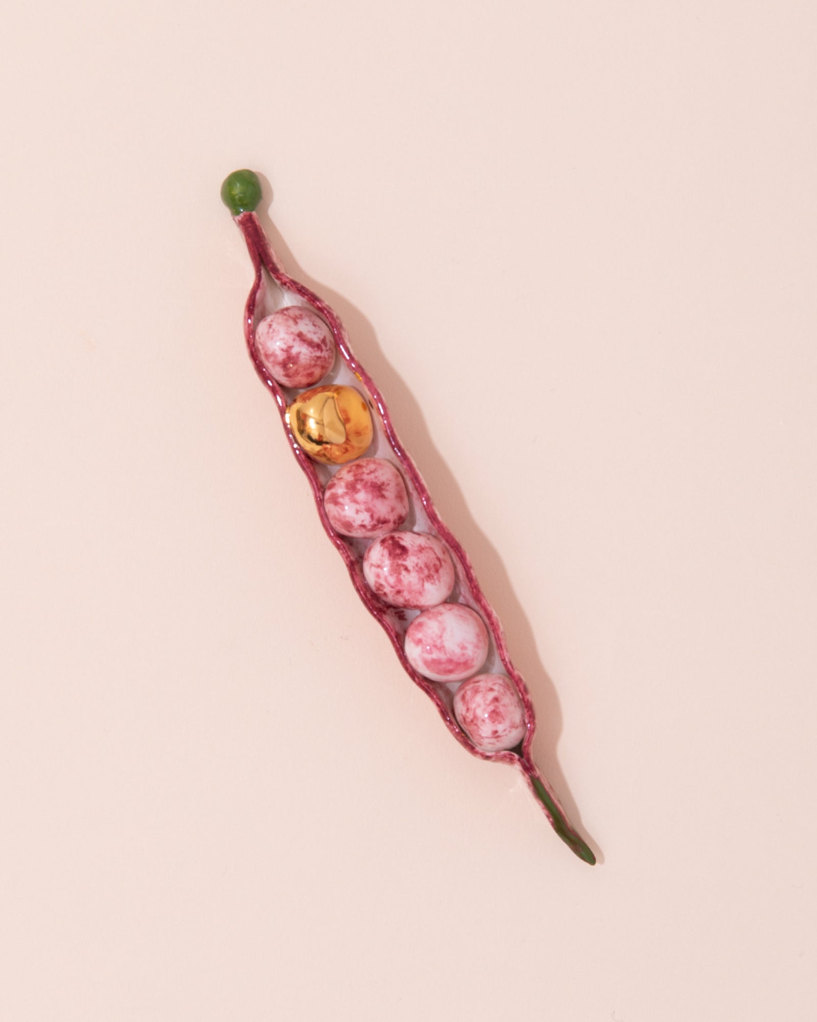pink ceramic borlotti beans decoration