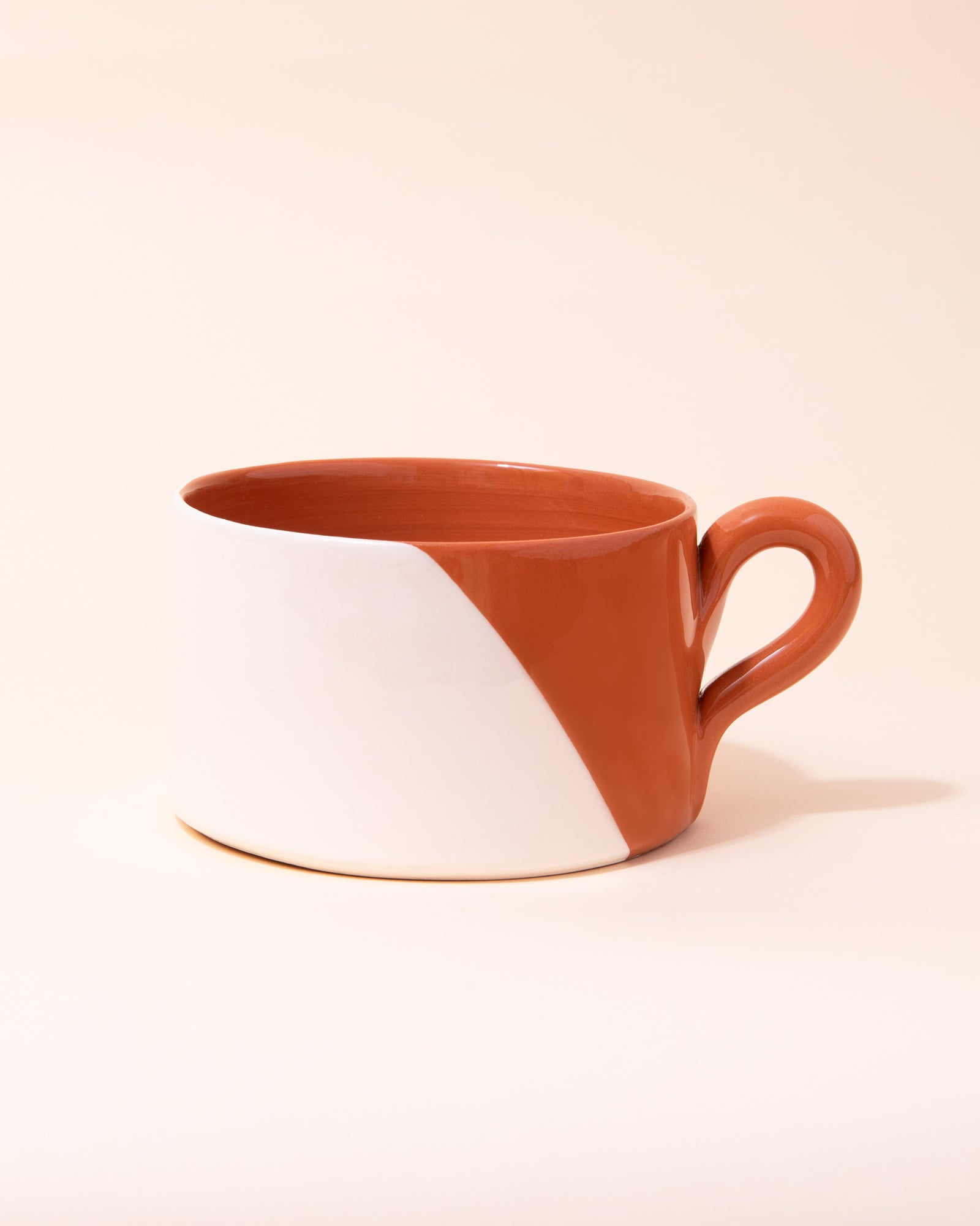 Casa Cubista Dipped Flat Mug | White