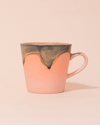 Pink ceramic coffee mug by HKLIVING